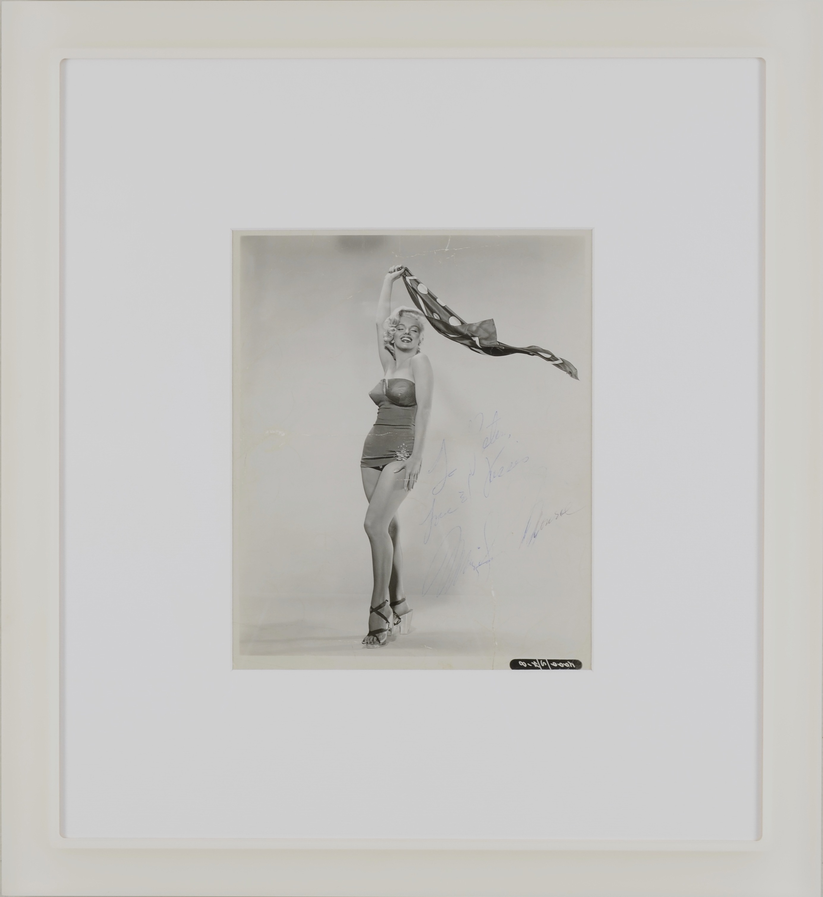 custom frame for Marilyn Monroe
